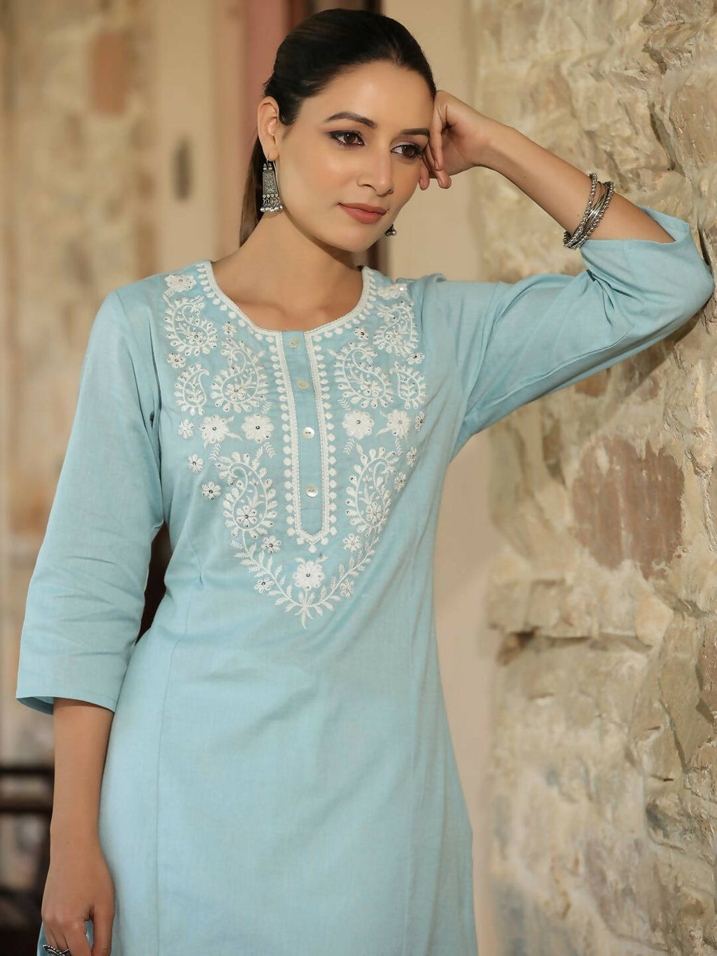Juniper Women's Blue Cotton Flex Embroidered Straight Kurta - Distacart