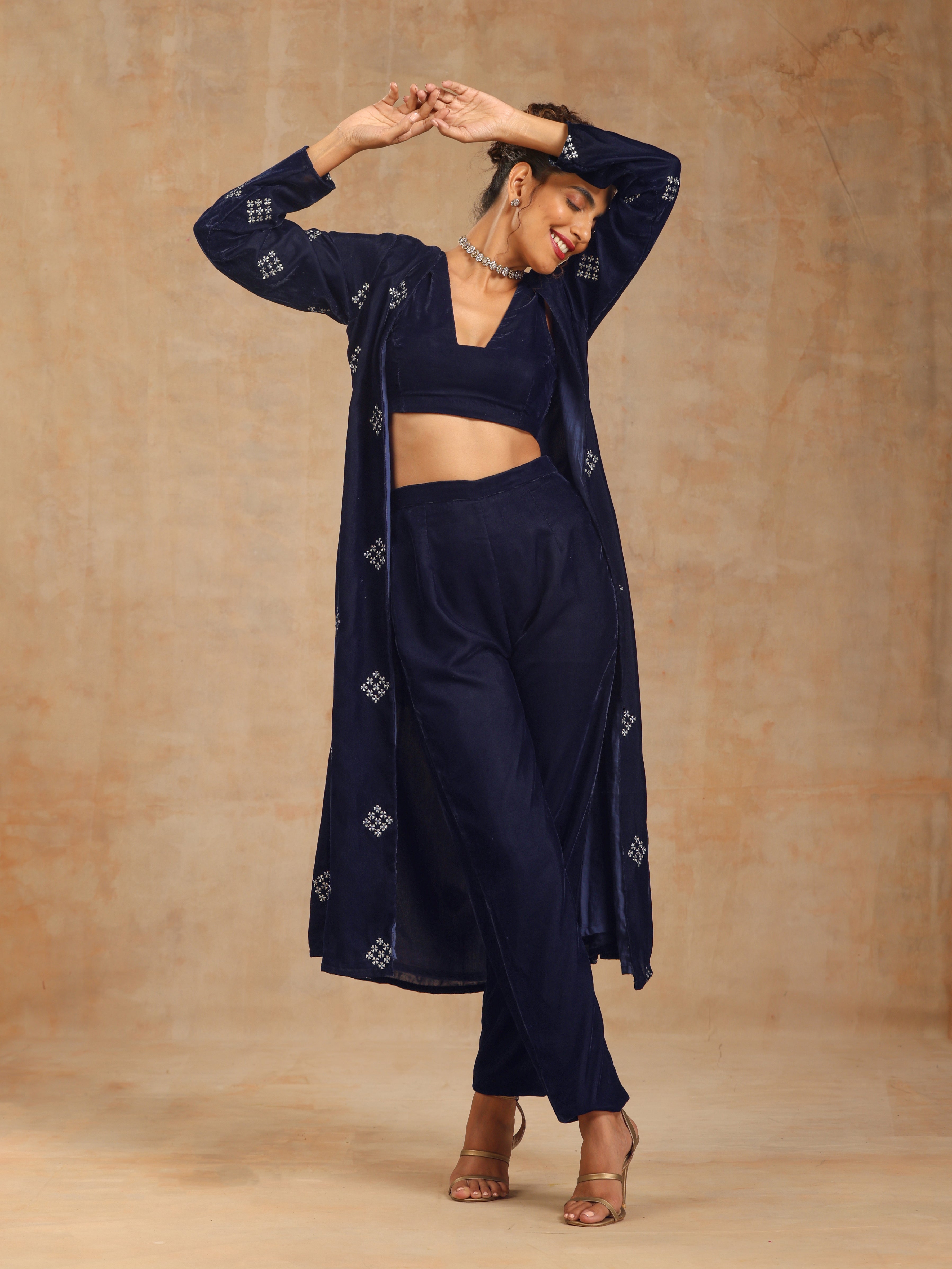 trueBrowns Midnight Blue Velvet Embroidered Jacket Set | Relove - Distacart