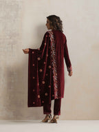 trueBrowns Maroon Velvet Floral Embroidered Kurta Pant Dupatta Set - Distacart