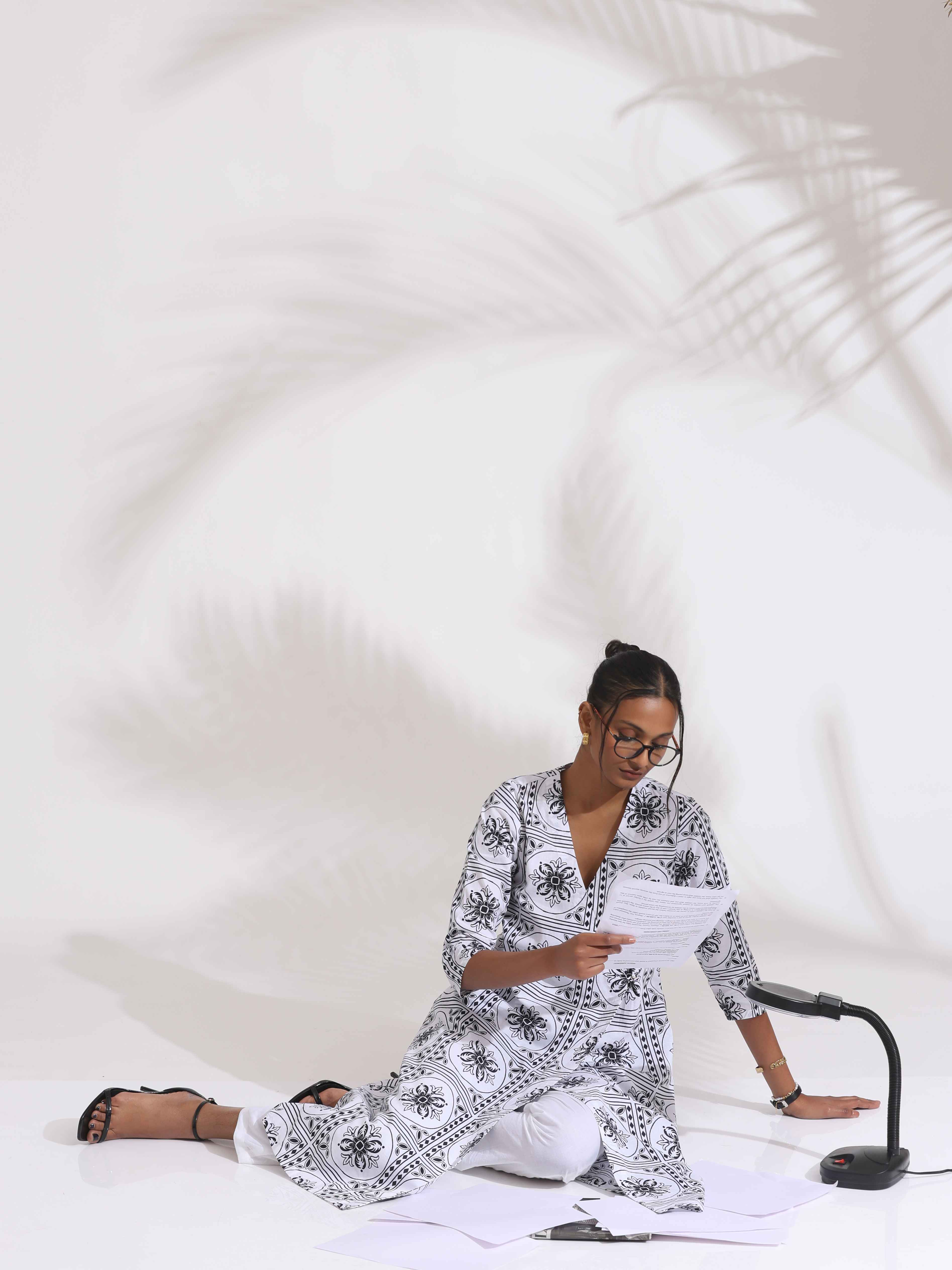 trueBrowns White Cotton Geometric Print Angrakha Kurta Set - Distacart