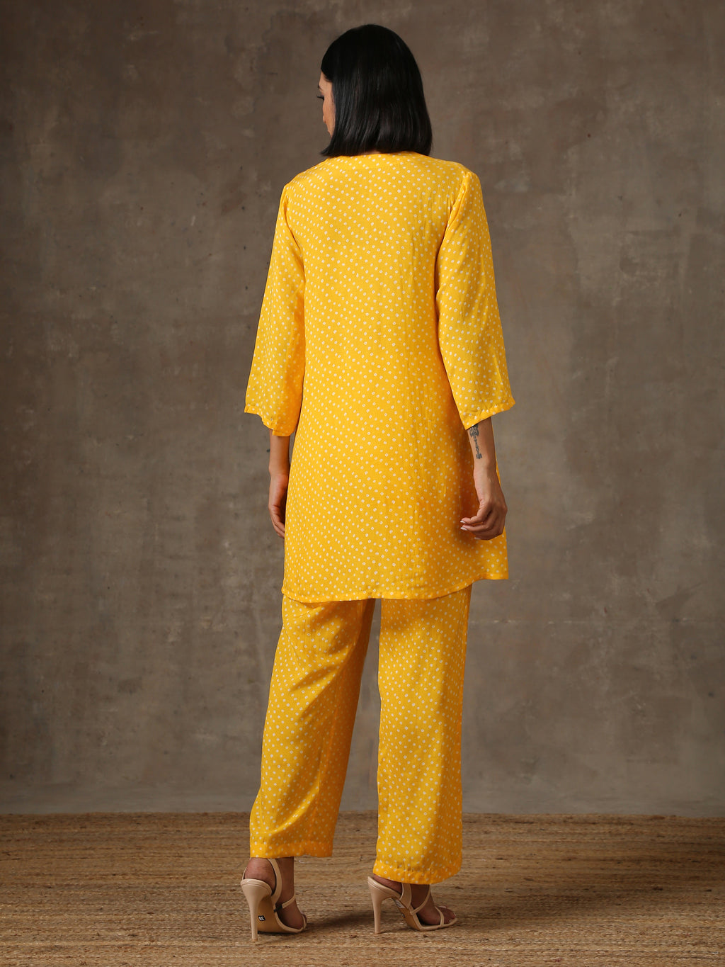 trueBrowns Yellow Bandhani Flare Printed Silk Co-Ord Set | Relove - Distacart