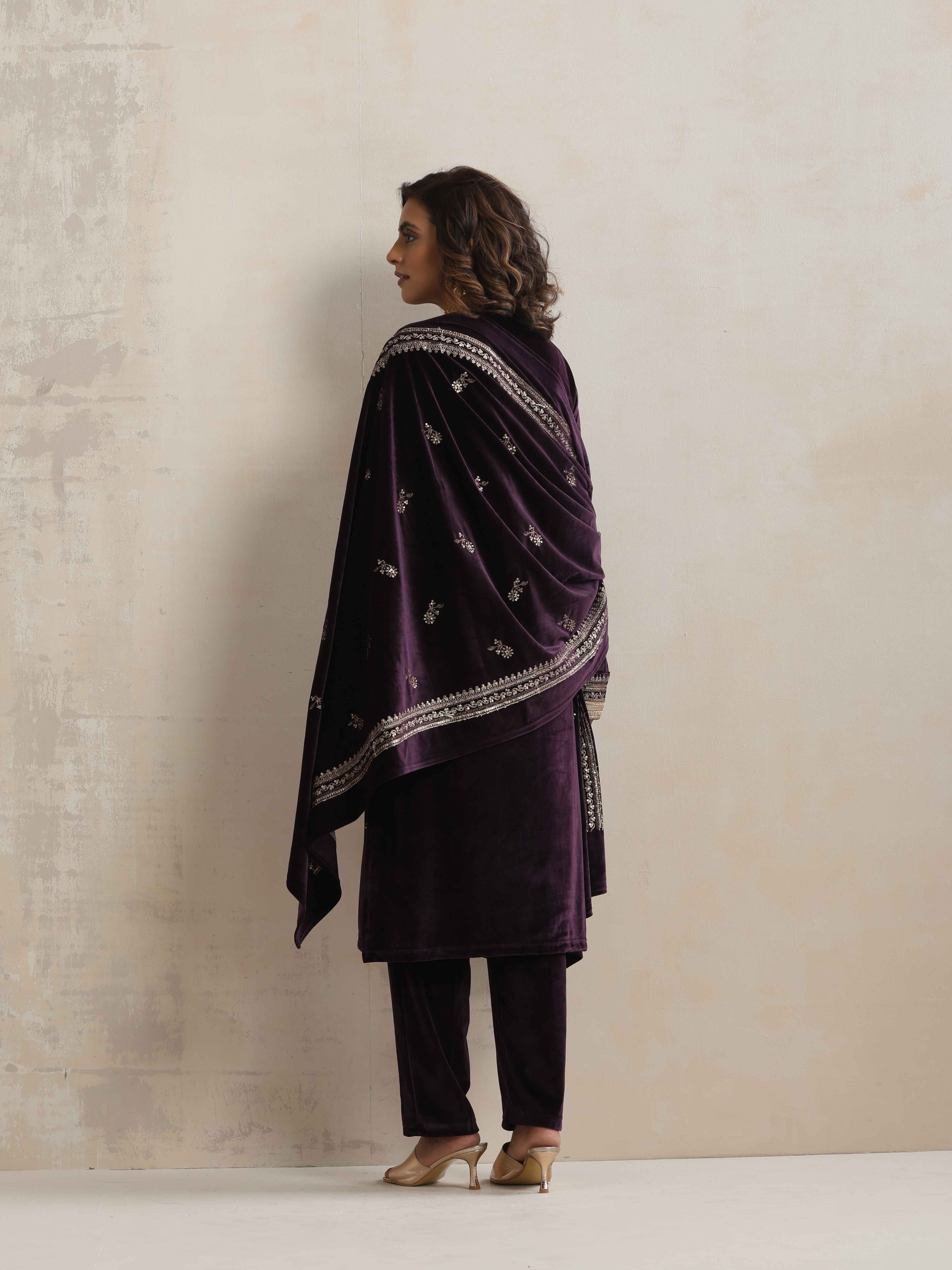trueBrowns Wine Velvet Floral Embroidered Kurta Pant Dupatta Set - Distacart