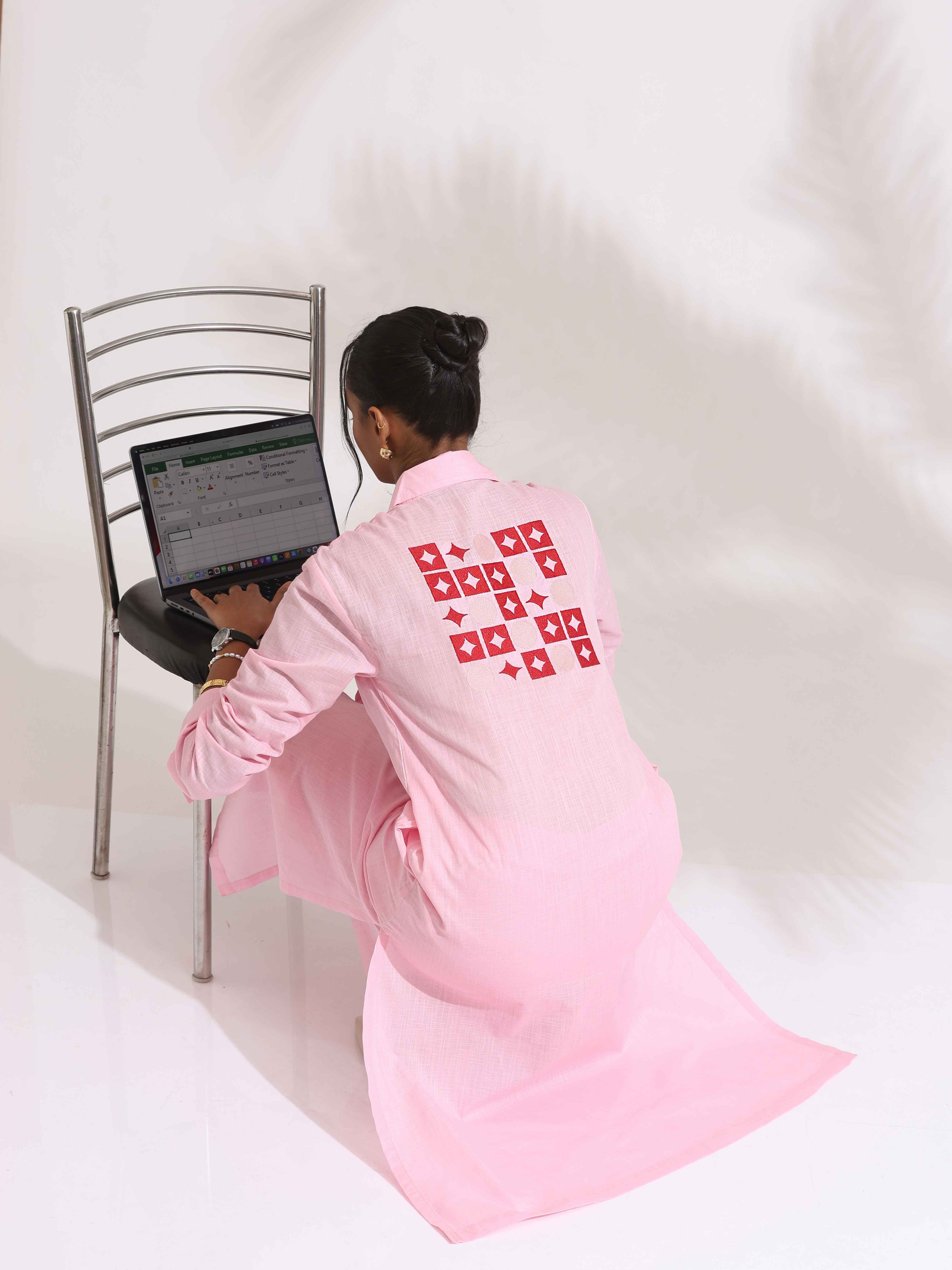 trueBrowns Pink Cotton Embroidered Kurta Set - Distacart