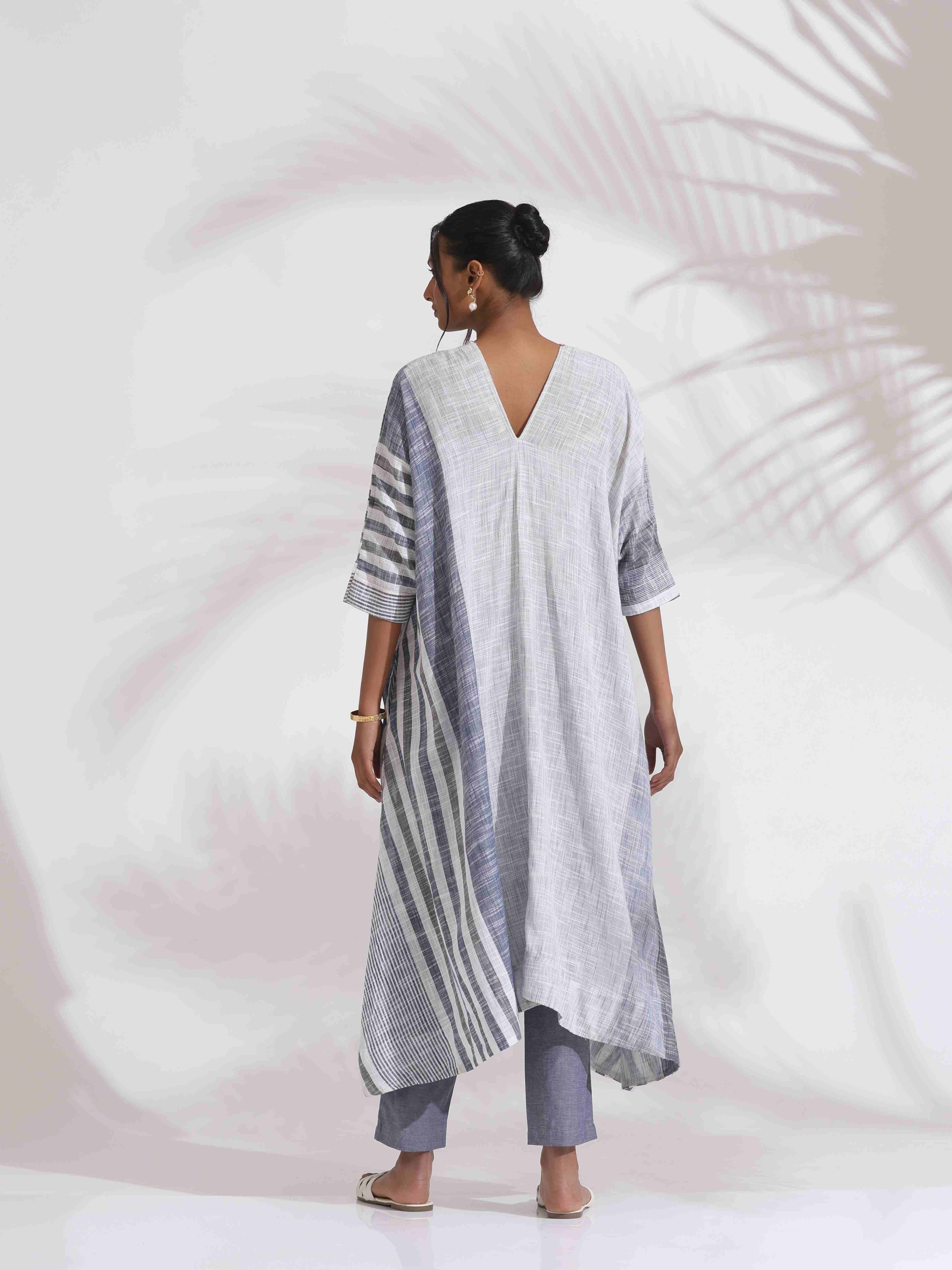 trueBrowns Off-White Cotton Multi Stripe Flared Kurta Set - Distacart