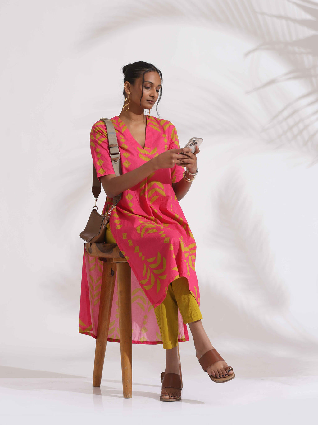 trueBrowns Pink Cotton Print A-line Kurta Set - Distacart