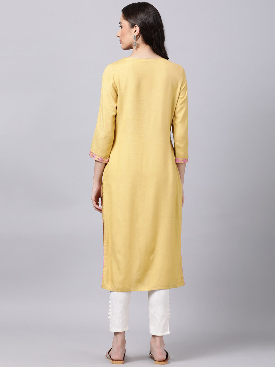 Souchii Women Blue Floral Yoke Design Grandeur & Majestic Artwork Kurta - Distacart