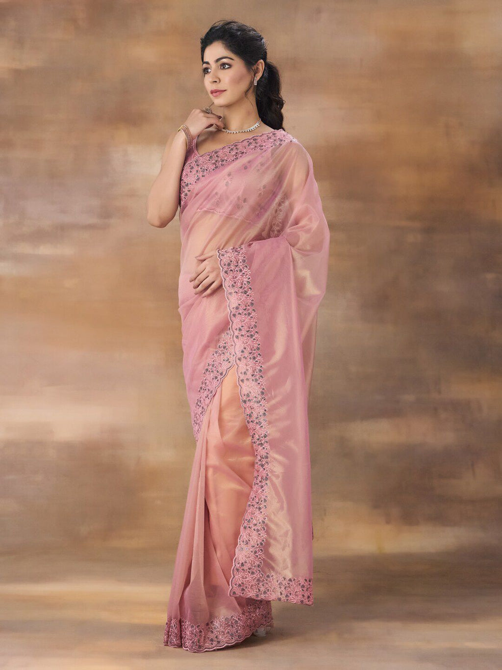 kasee Embroidered Net Saree - Distacart