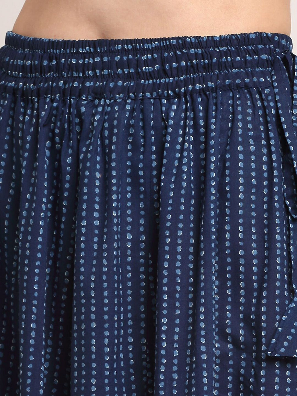 TAG 7 Women Navy Blue Printed Flared Palazzos