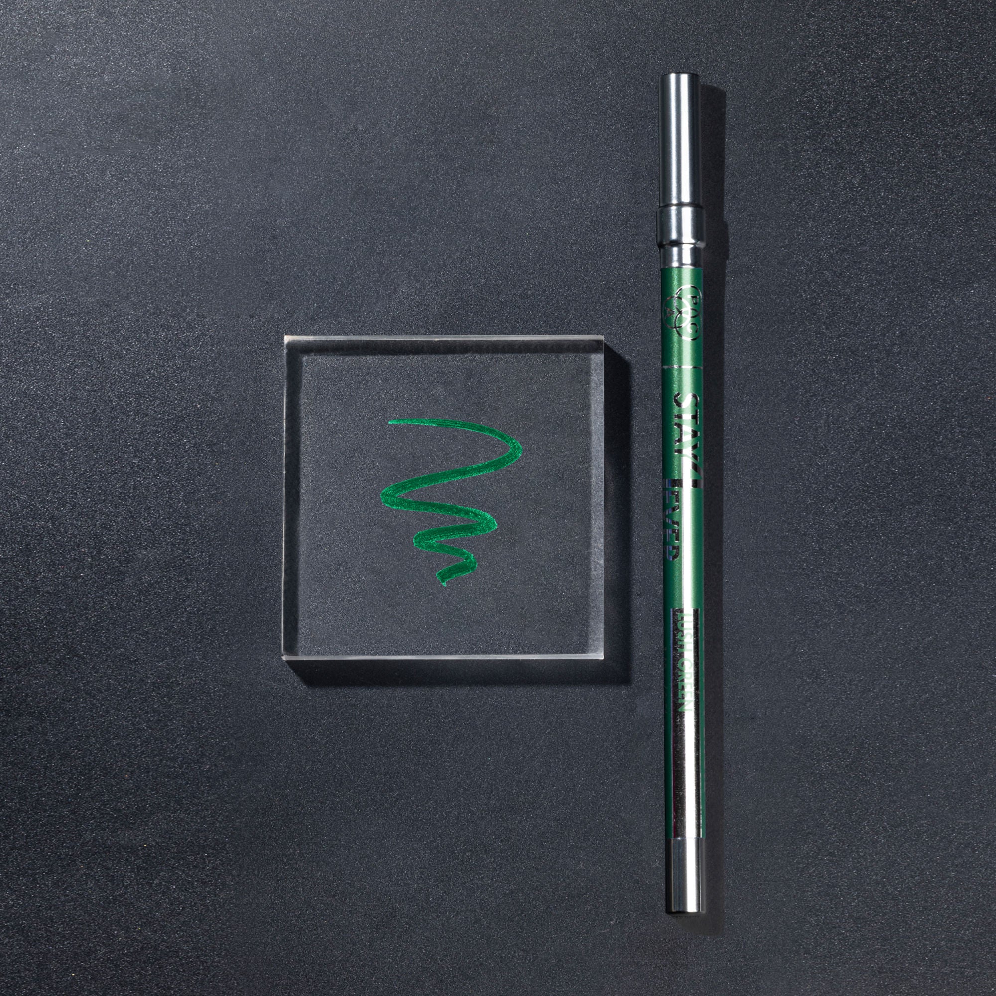 PAC Studio Stay4Ever Gel Eye Pencil - Lush Green