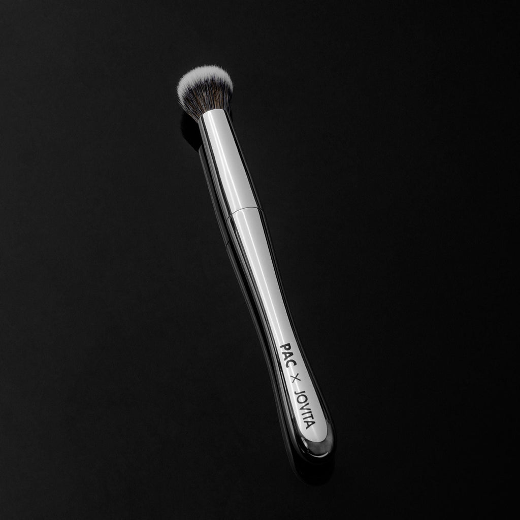 PAC Studio X Jovita Concealer Buffer Brush