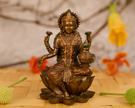 Collectible India Goddess Lakshmi Idol