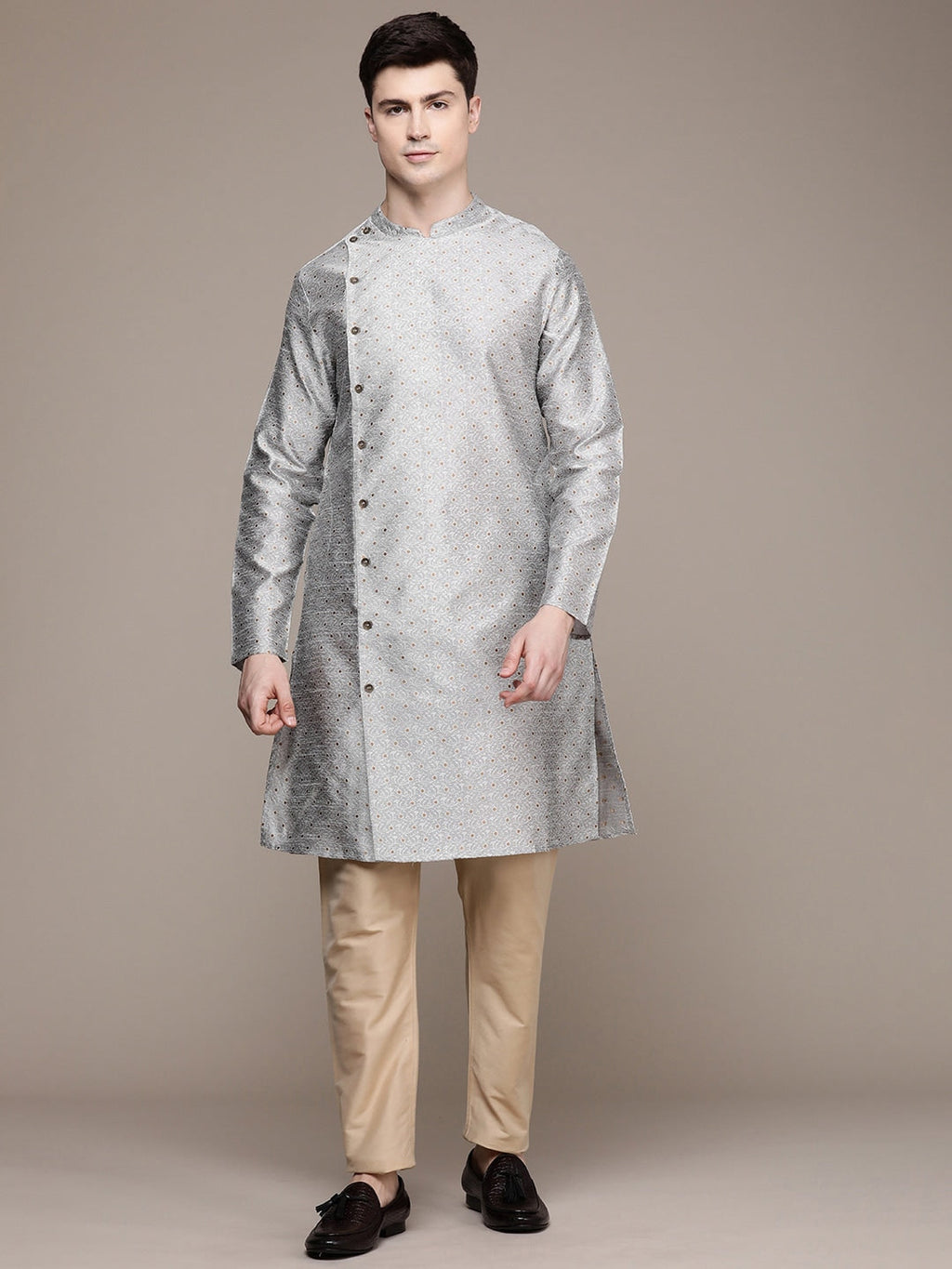House of Pataudi Ethnic Motifs Embroidered Thread Work Angrakha Rozana Kurta