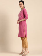 Sangria Women Geometric Embroidered Thread Work Kurta