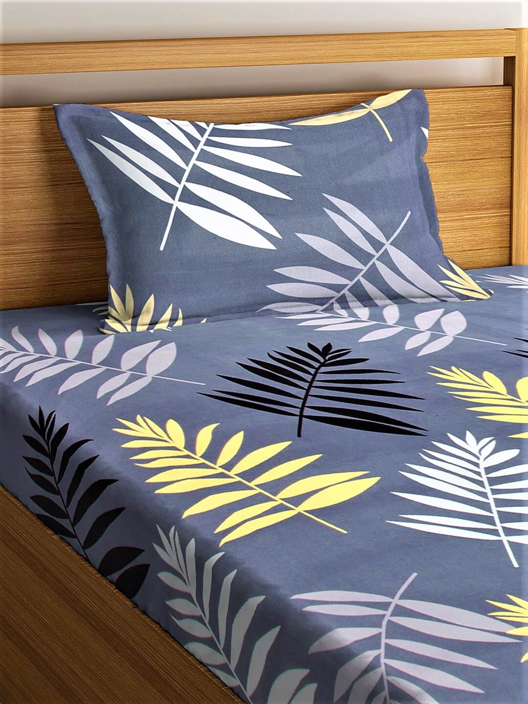 Home Sizzler Grey & White Floral 144 TC Single Bedsheet with 1 Pillow Covers