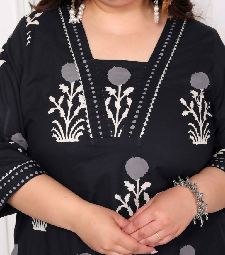 Miravan Women's Plus Size Cotton Gota Patti Black Floral Printed Straight Kurta Palazzo Set