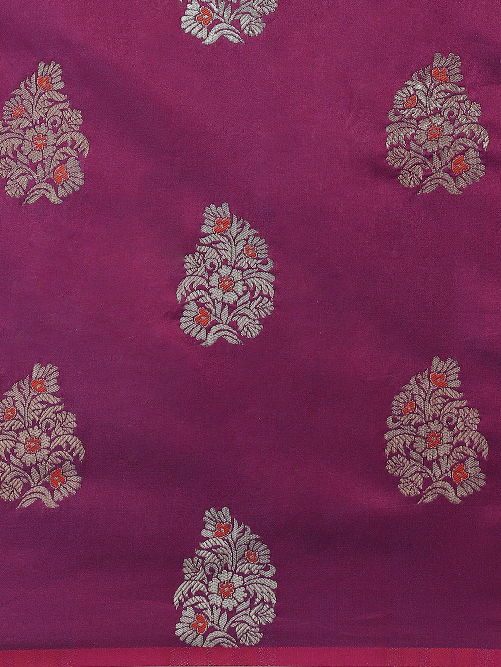 Saree Mall Magenta & Silver-Toned Floral Silk Blend Dharmavaram Saree - Distacart
