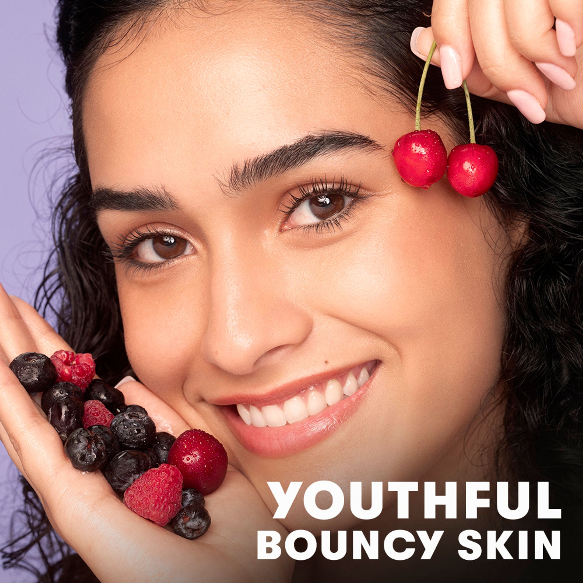 Nykaa Naturals Collagen Boost Serum with Retinol & Superberry for Fine lines and Nourished Skin
