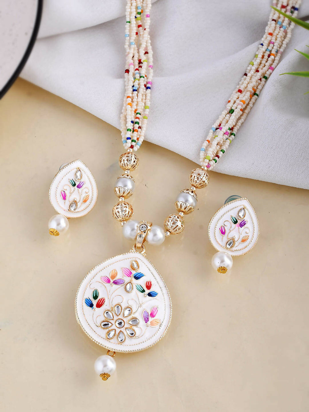 VOJ Women White Color stainless steel Jewellery Set - Distacart