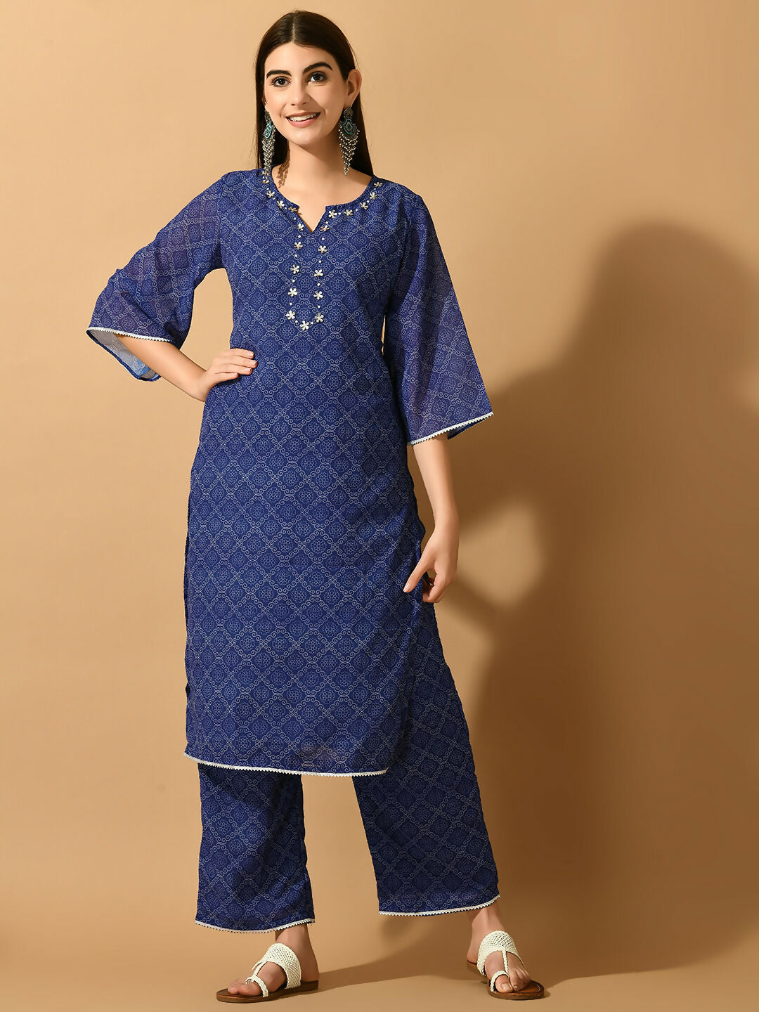 Myshka Women's Blue Embroidered Party Kurta Sets
