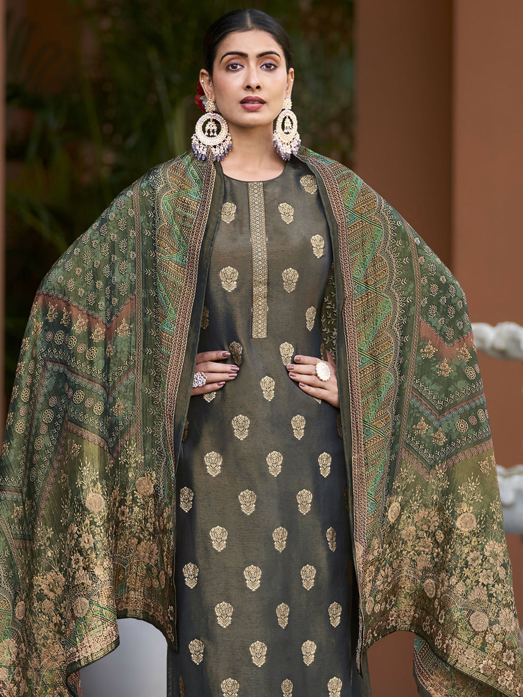 Jyoti Fashion Women's Green Pure Silk Elegant Jacquard Woven Kurta with Trouser & Dupatta