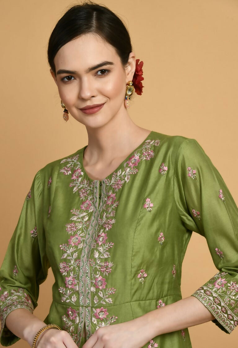 Joban Fashion Green Chanderi Kurta Set