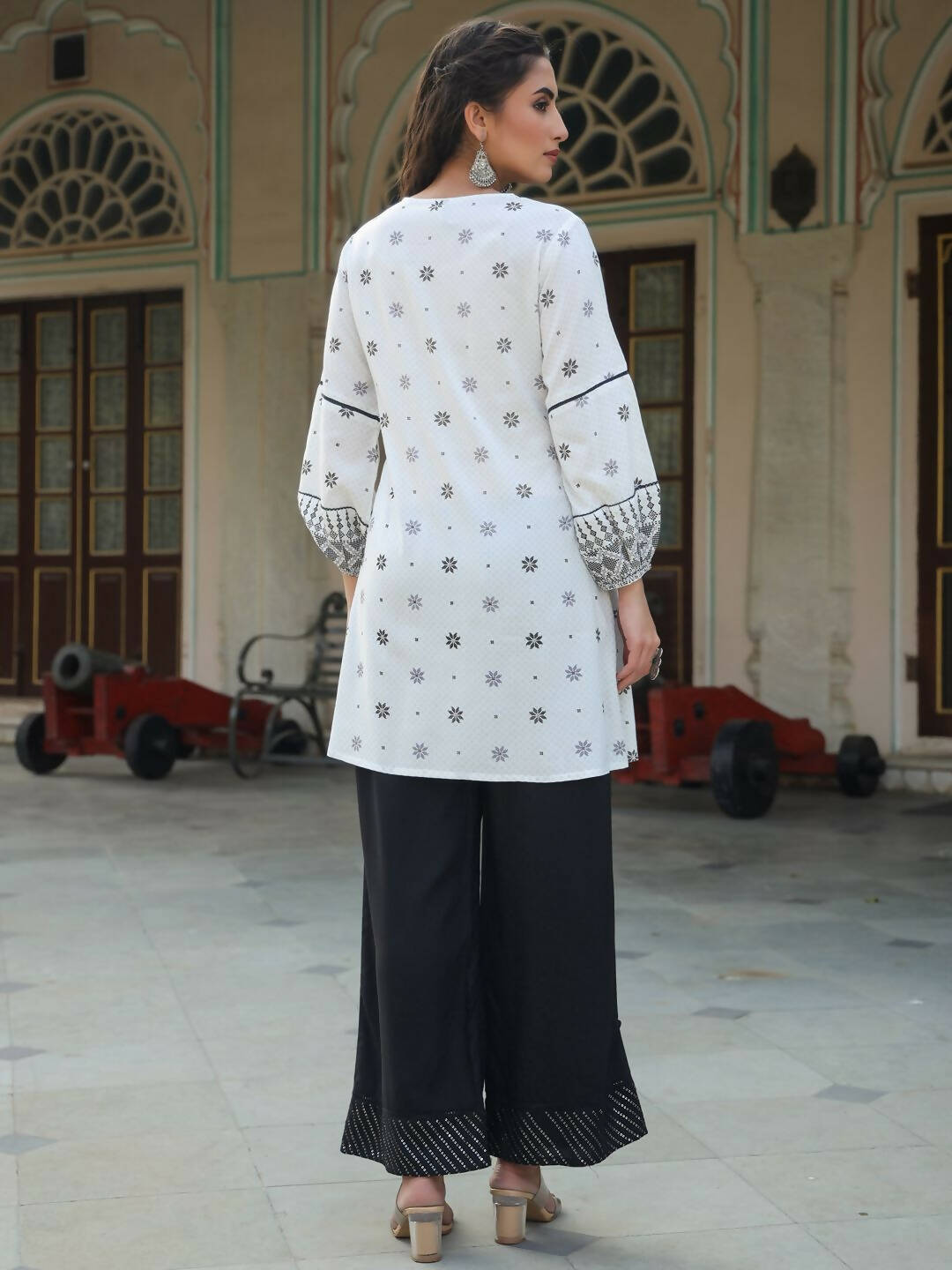 Juniper Women's White Rayon Staple Printed Straight Clothing Set - Distacart