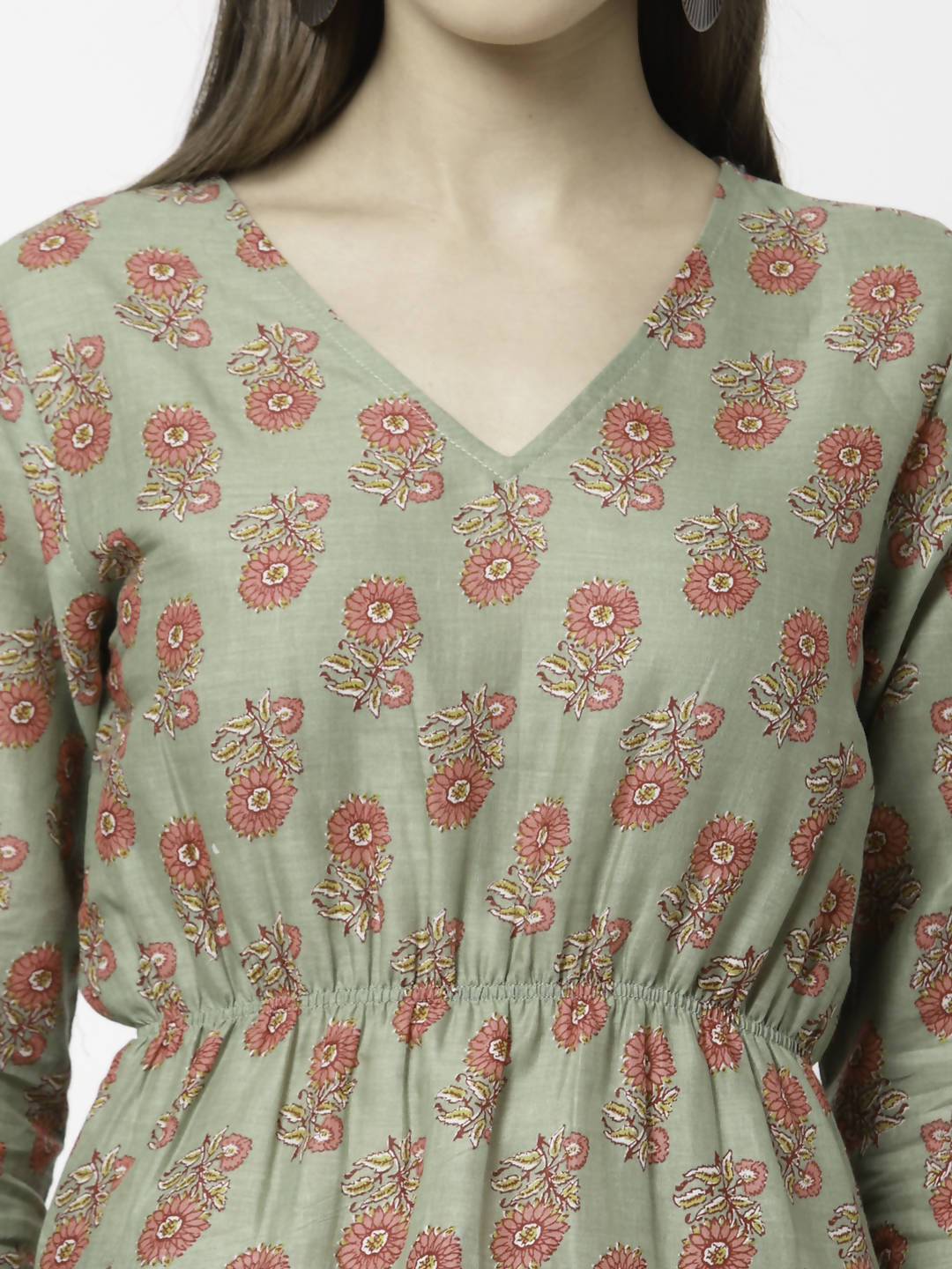 Myshka Printed 3/4 Sleeve V-Neck Casual Pure Cotton Green Top For Women