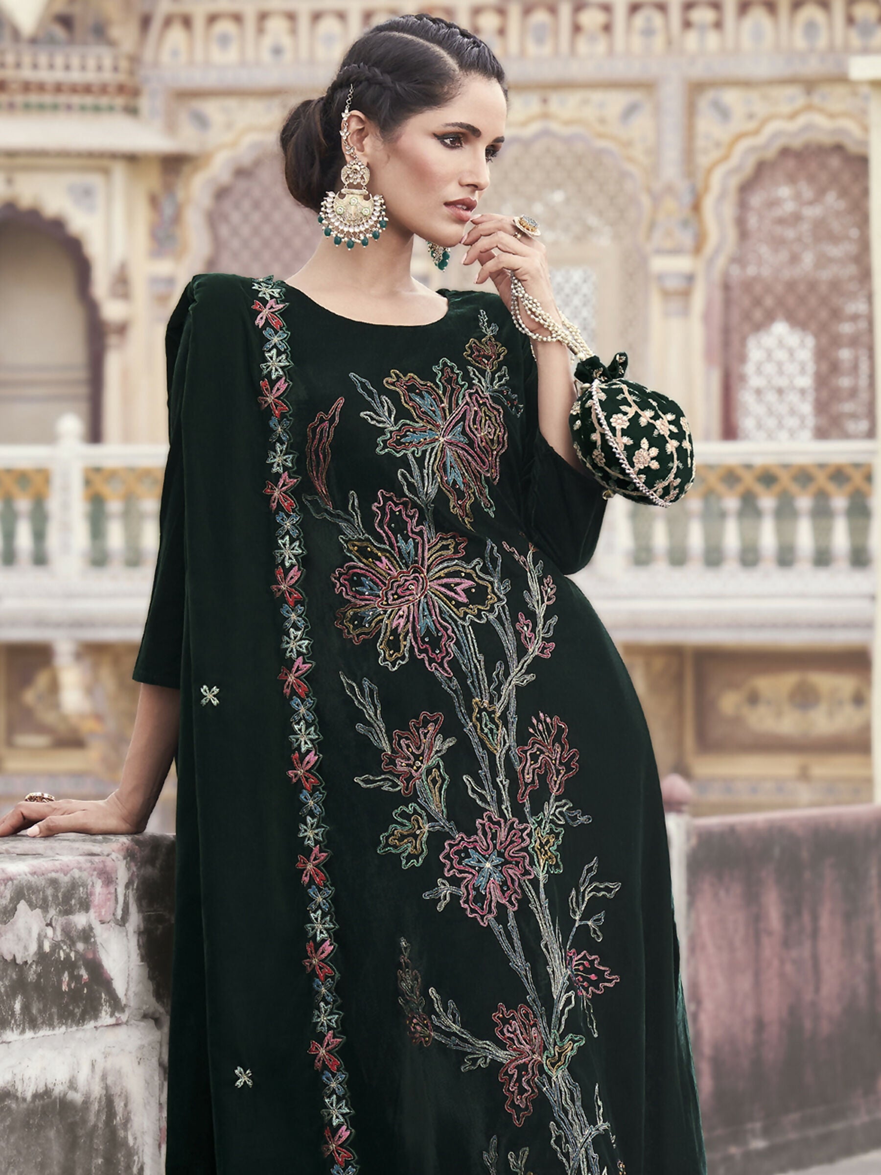 Jyoti Fashion Women's Green Velvet Resham Thread with Jari & Sequin Kurta with Trouser & Dupatta