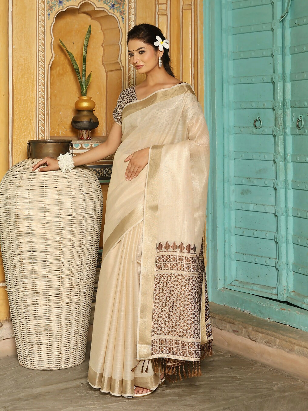 Shree Shyam Fashion Brown Linen Saree - Distacart
