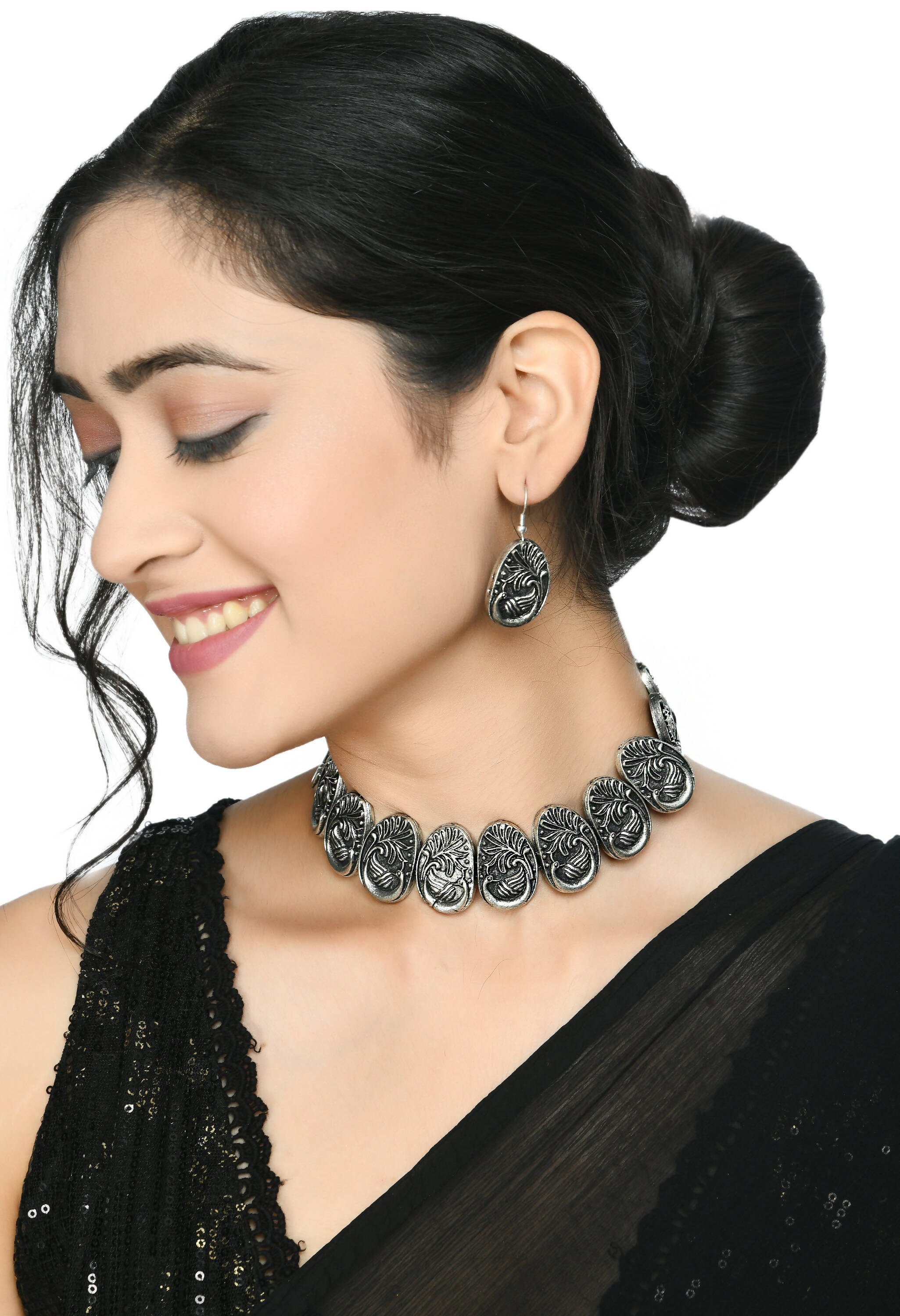 Mominos Fashion Johar Kamal Oxidised Silver-Plated Brass Finish Choker For Women - Distacart