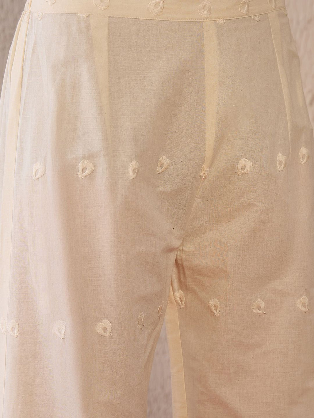 Indo Era Women Floral Embroidered Thread Work Kurta - Distacart