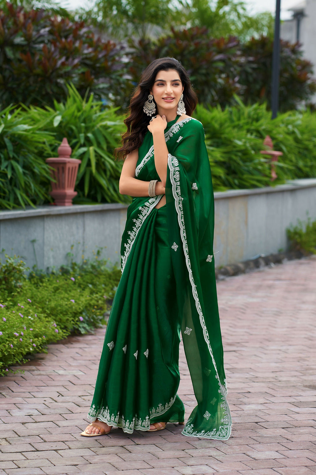 Vastranavya Green Embroidery Work Shimmer Chiffon Saree with Unstitched Blouse - Distacart