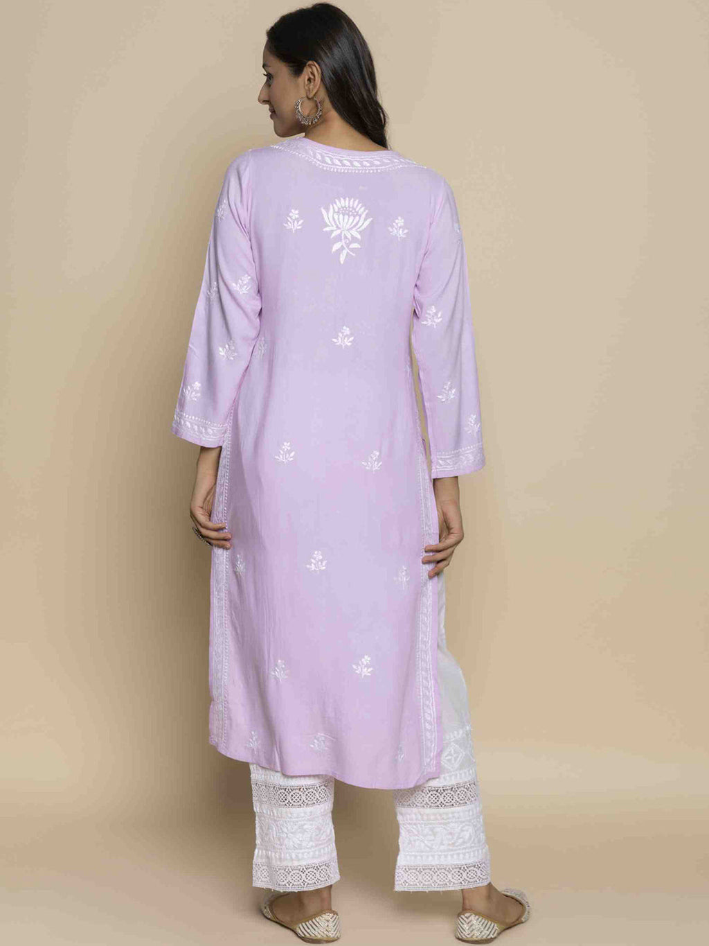 HOUSE OF KARI Floral Embroidered Chikankari Straight Kurta - Distacart