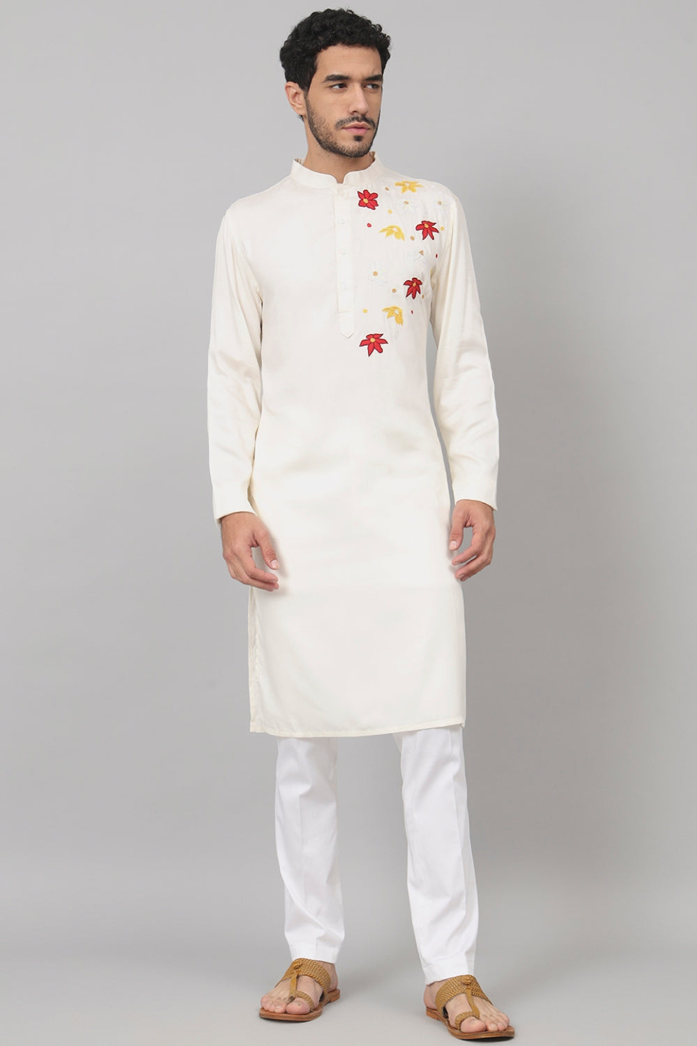 Cotton Kurta With Floral Embroidery Patch Embellishment by Hilo Design