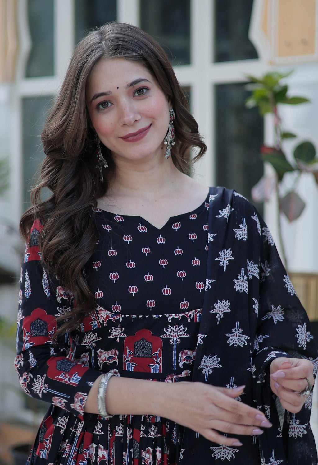 Vedant Vastram Printed Pure Cotton Kurti Pant Set With Dupatta - Black - Distacart