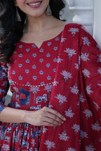 Vedant Vastram Printed Pure Cotton Kurti Pant Set With Dupatta - Maroon
