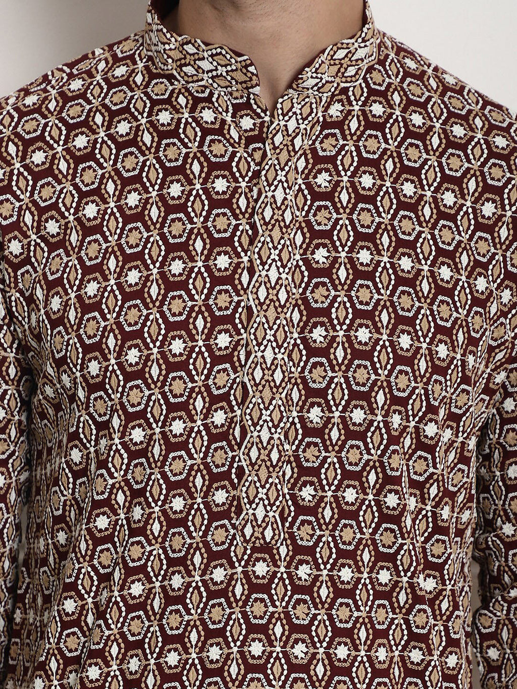 Sojanya Geometric Embroidered Mandarin Collar Kurta