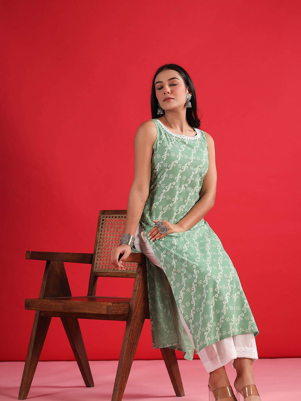 Indo Era Geometric Printed Round Neck Sleeveless Gotta Patti Cotton Straight Kurta - Distacart