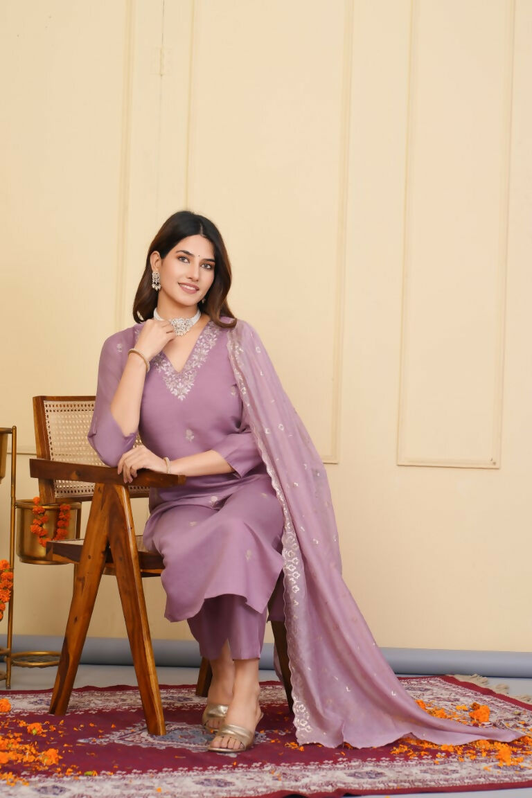 Tanisha1117C