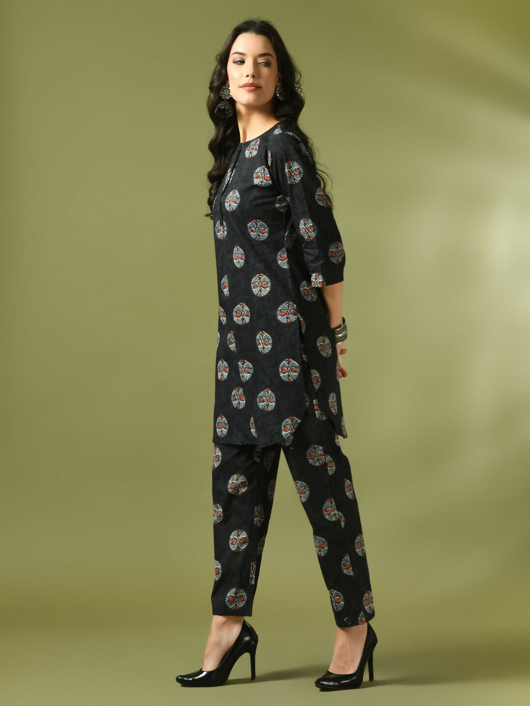 Myshka Women's Black Printed Cotton Round Neck Party Tunic With Trousers Co-ord set