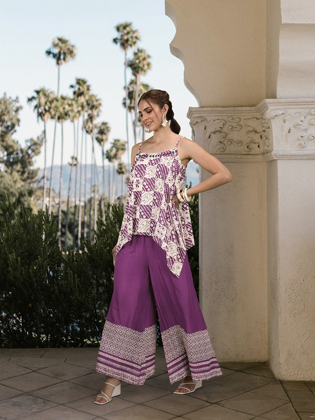 Sangria Women Bandhani Printed Pure Cotton Kurti with Palazzos
