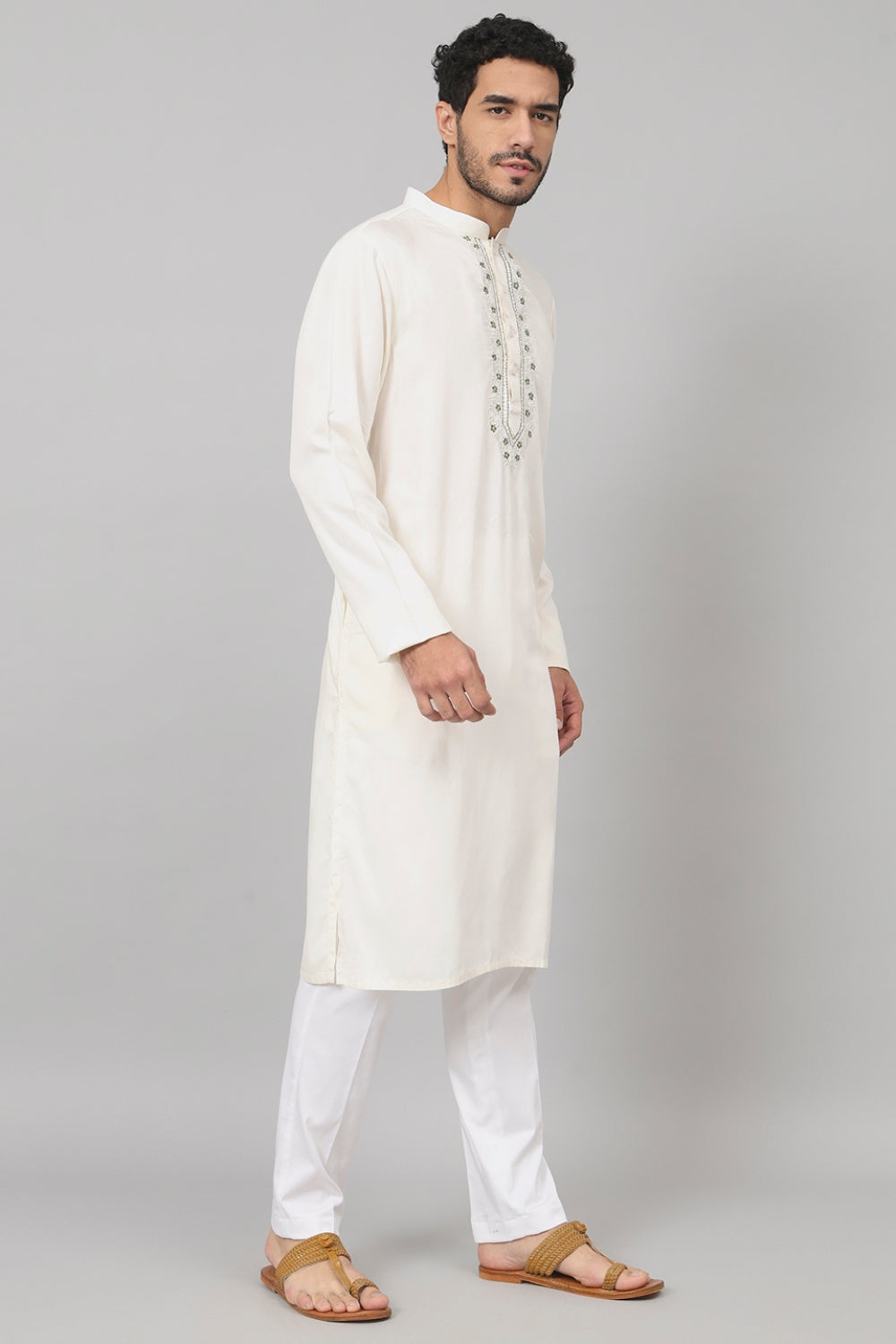 Floral Neckline Embroidered Cotton Kurta by Hilo Design