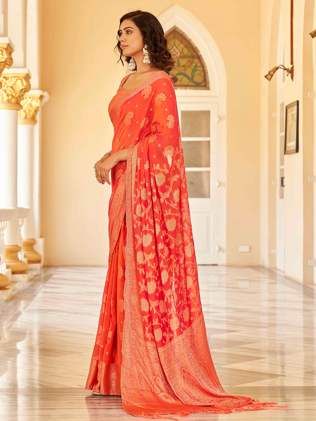 Tikhi Imli Ethnic Motifs Zari Art Silk Saree