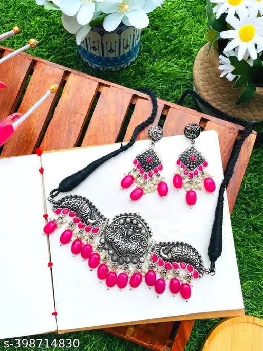 Tehzeeb Creations Women's Silver Plated Necklace Set With Rani Colour Pearl