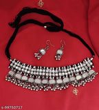 Tehzeeb Creations Women's Silver Plated Necklace Set With Mirror Design
