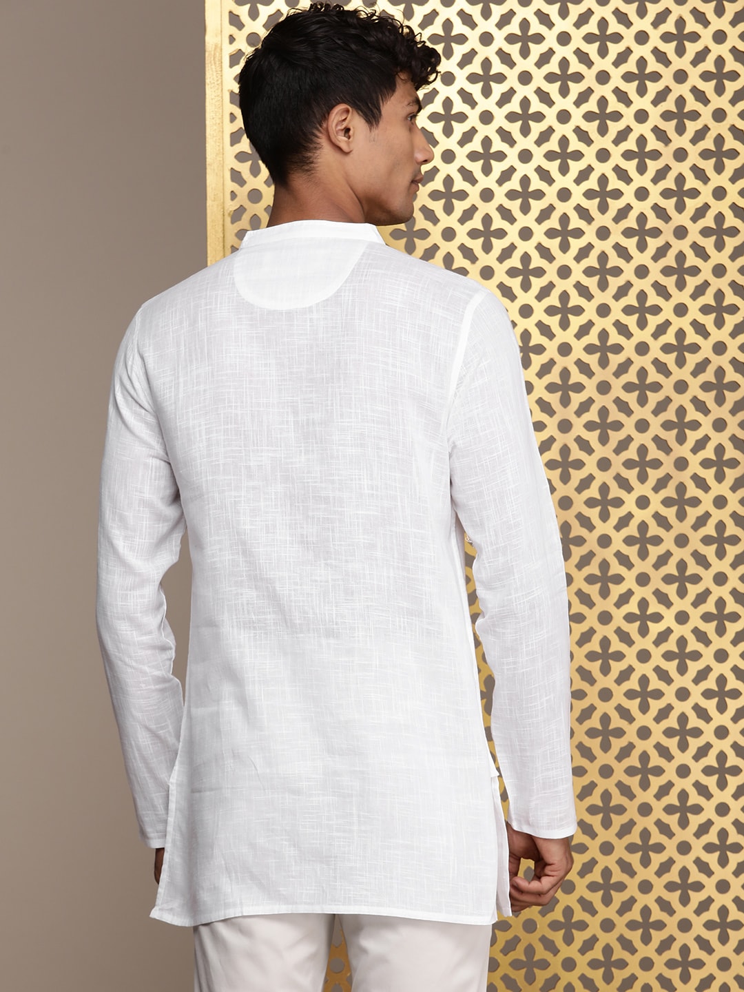 House of Pataudi Ethnic Motifs Embroidered Thread Work Pure Cotton Jashn Kurta