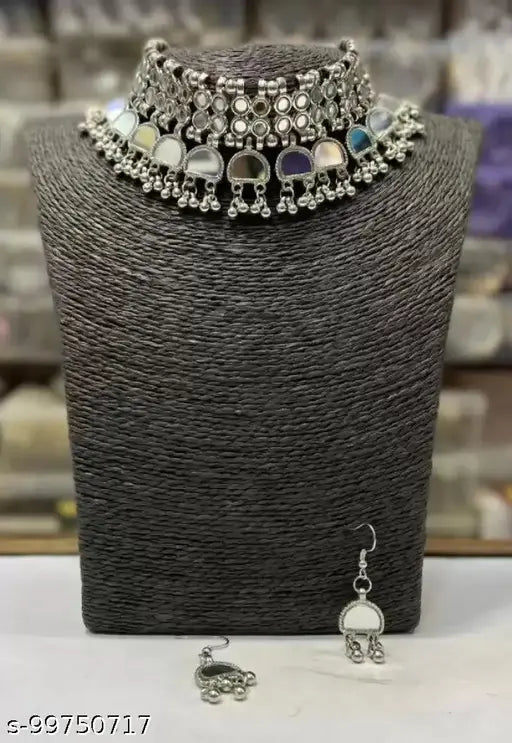 Tehzeeb Creations Women's Silver Plated Necklace Set With Mirror Design