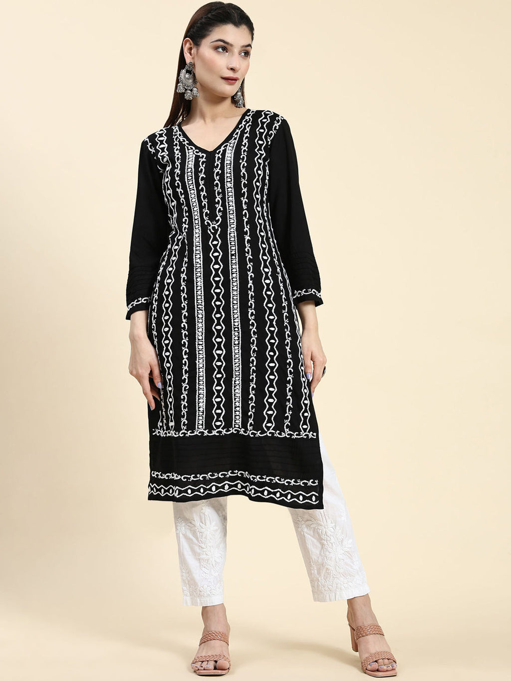 HOUSE OF KARI Ethnic Motifs Embroidered Chikankari Straight Kurta