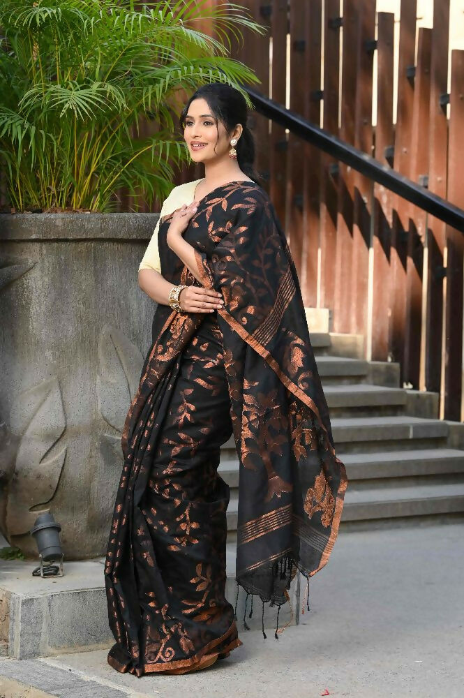 Beatitude Black Cotton Floral Jamdani Saree
