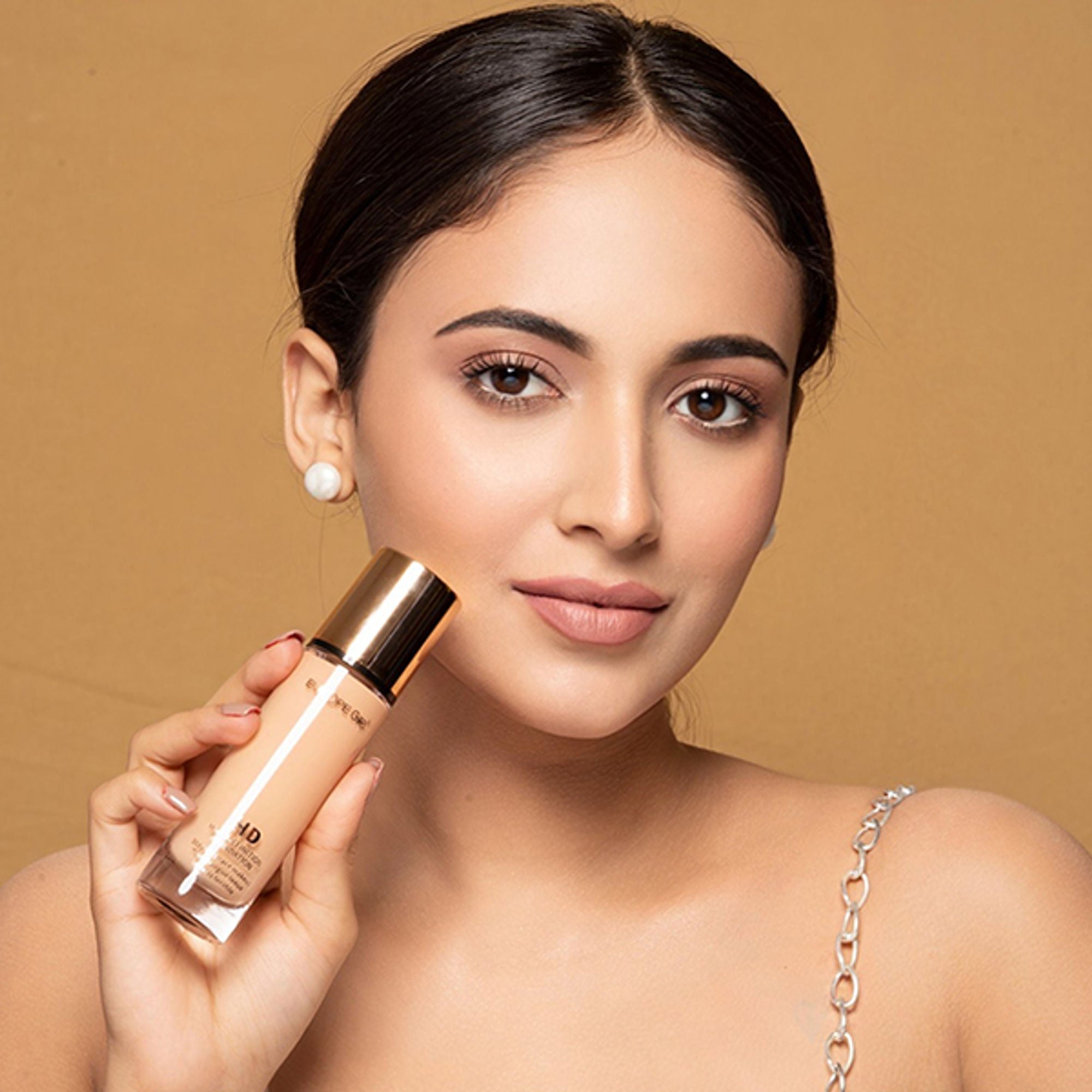 Europe Girl HD- High Coverage Foundation - 20 Light